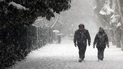 İstanbul karlar altında! Megakent beyaz örtüyle kaplandı, uyarılar art arda geliyor