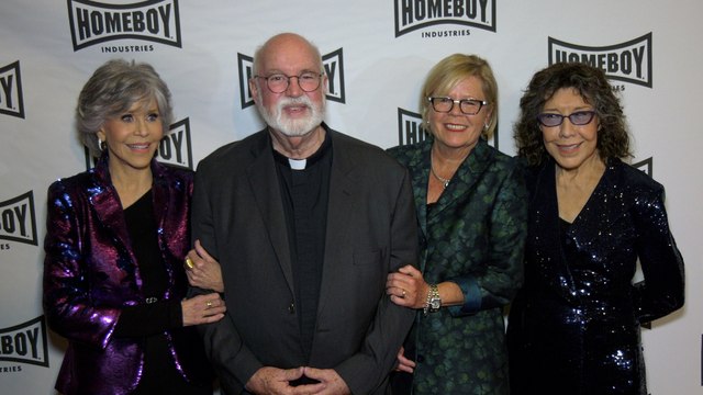 Jane Fonda, Father Gregory Boyle, Lily Tomlin Lo Máximo Awards 2022 Red Carpet Event