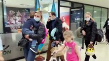 Ucranianos huyendo de la guerra iniciada por Putin aterrizan en Guatemala