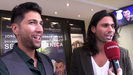 Gianmarco y Luca Onestini fueron a ver actuar a Jorge Javier Vázquez