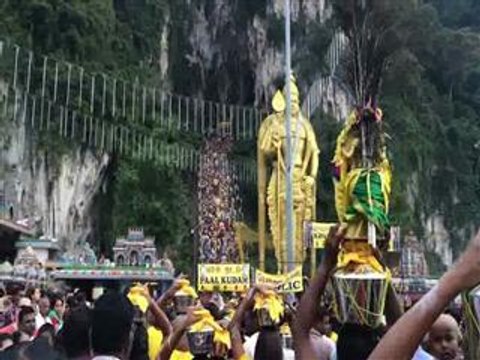 Carnival scenes as Malaysian Hindus mark Thaipusam