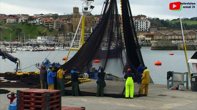 Basque Country | The port of Getaria | Euskadi 24 Television