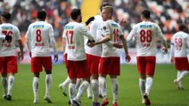 Adana'da nefes kesen gol düellosu! Henrique şov yaptı, Sivasspor 3 puanı kaptı