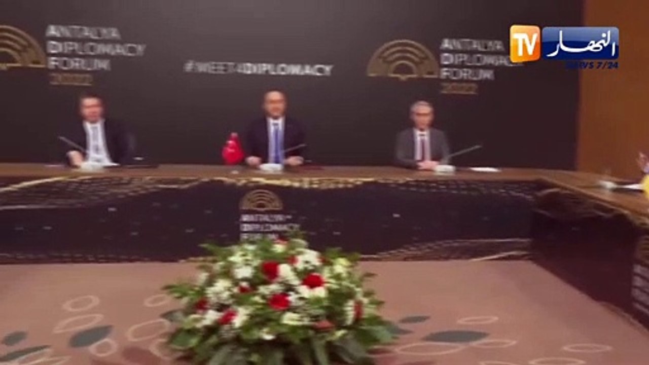 أوكرانيا- روسيا: الأزمة تدخل أسبوعها الثالث.. مساع دولية لخفض التصعيد