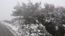 Samandağ'da 10 yıl aradan sonra kar yağdı, ortaya eşsiz görüntüler çıktı