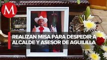 Realizan ceremonia religiosa para el alcalde de Aguililla y su asesor en Michoacán