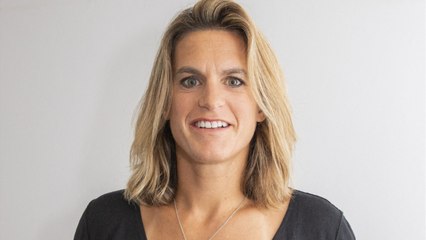 GALA VIDEO – PHOTO - Amélie Mauresmo ironique sur son look : “Qui est cette personne ?”