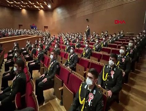 Kara Harp Okulu töreninde Atatürk'ün adının söylendiği an... Tüyler diken diken oldu!