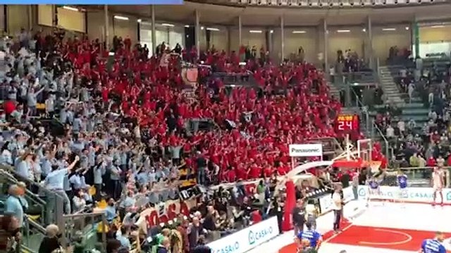 Fortitudo Virtus: l'entrata in campo delle squadre