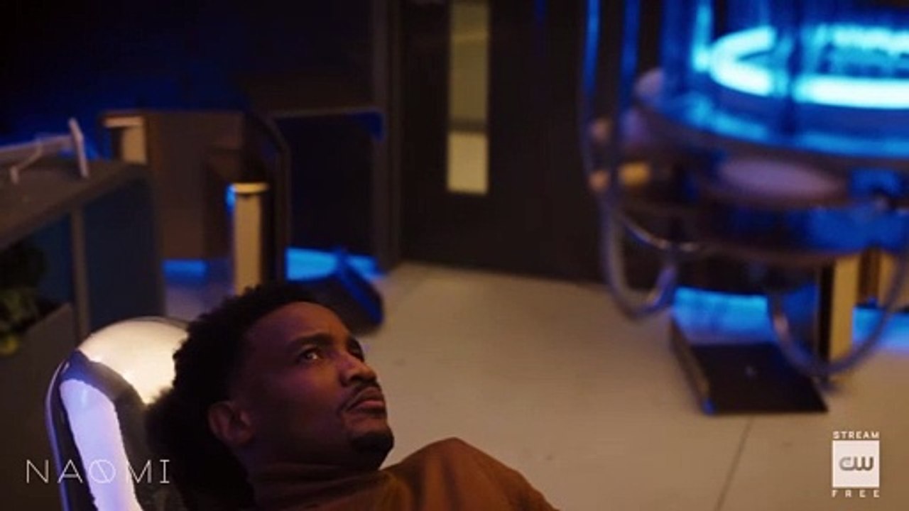 Naomi 1x07 - Clip from Season 1 Episode 7 - Naomi Saves Zumbado