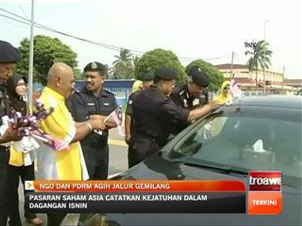 NGO dan PDRM agih jalur gemilang