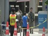 Seven hurt as car bomb hits Thai tourist island
