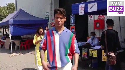 Pratik Sehajpal Spotted At The Khatra Khatra Show Set