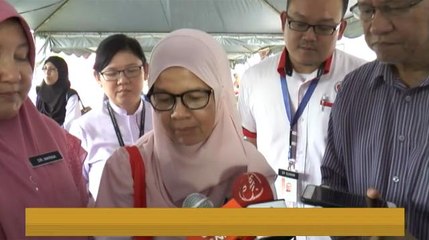 Jangan guna telefon bimbit ketika berniaga di Bazar Ramadan