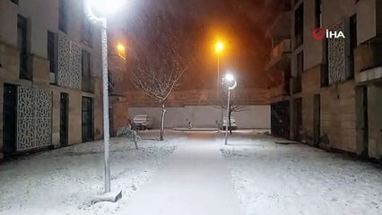 Diyarbakır mart ayında beyaza büründü