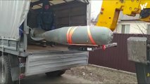 Huge unexploded bomb removed from Ukrainian flat destroyed by Russians