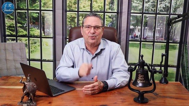 How to make cash using your laptop (8 work from home ideas)