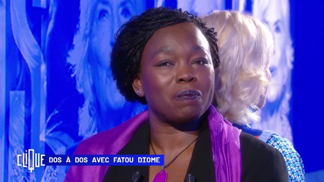 Fatou Diome dos à dos avec Catherine Ceylac - Clique - CANAL+