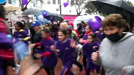 Kuşadası’nda coşkulu 8 Mart kutlaması