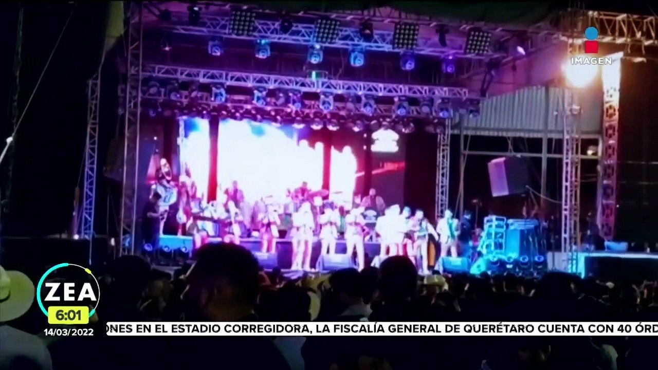 Normal de Ayotzinapa celebra 96 años con concierto de la Banda El Recodo