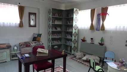 ESKİ MALZEMELERDEN 'SIFIR ATIK KÜTÜPHANESİ' KURDULAR