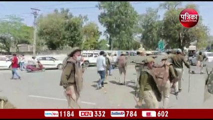 एनएसयूआई कार्यकर्ता व पुलिस के बीच भिड़ंत, लाठी व पत्थर चले, देखें वीडियो