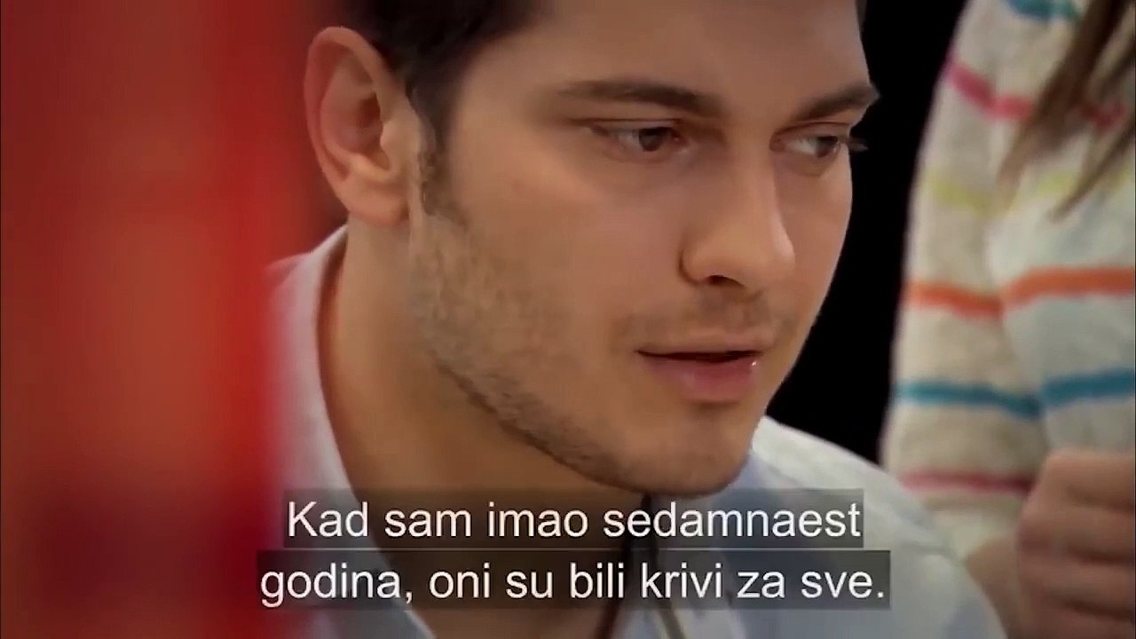 Emira & Feriha #102