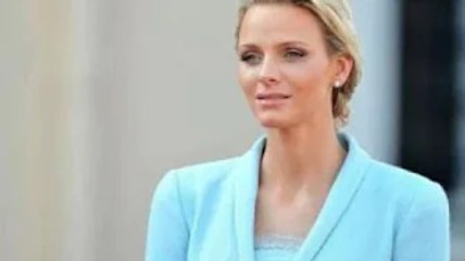 La princesse Charlene retrouve sa famille à son retour à Monaco après un an d'absence