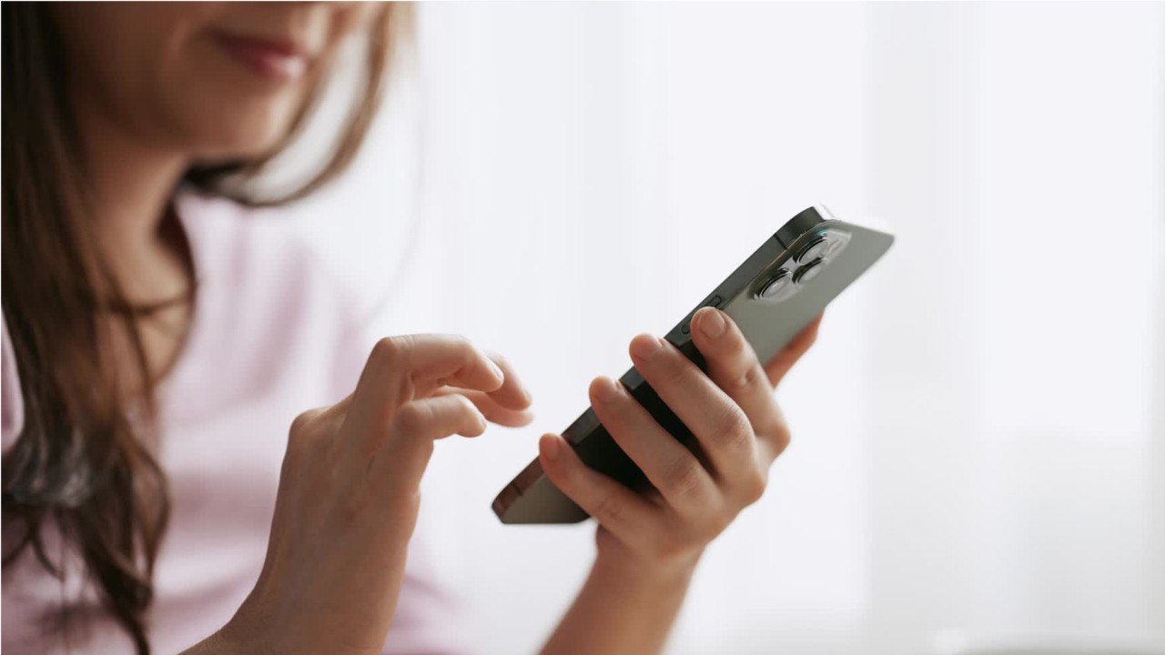 Neue whatsapp-funktion: radiergummi für videos und bilder