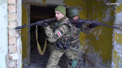 Freiwillige aus Belarus kämpfen für Kiew