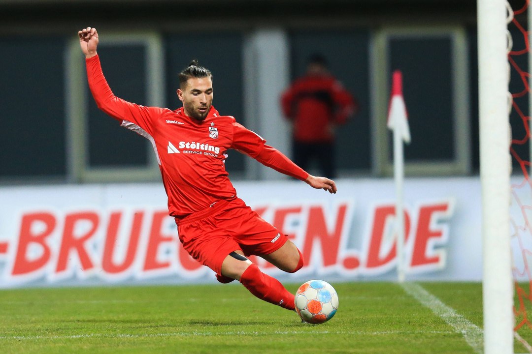 Sechs-Punkte-Spiel: Tabellenführer Erfurt schlägt Verfolger Bautzen