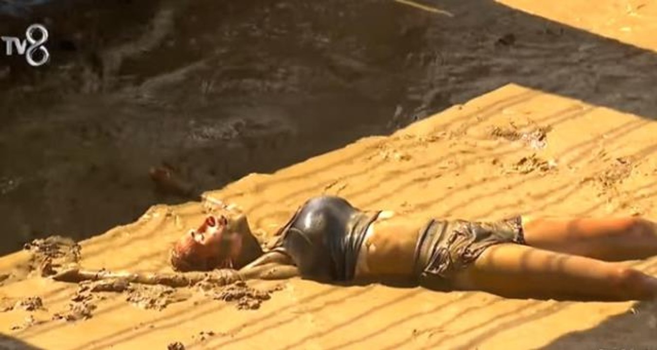 Bir anda yere yığılan Survivor Sema'ya ne oldu? Survivor Sema sakatlandı mı? 2022 Survivor Sema sağlık durumu ne?