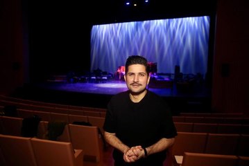 Doktorlar ve tiyatro sanatçıları "Tedavüyyeü'l Musikiyye" oyununda buluştu