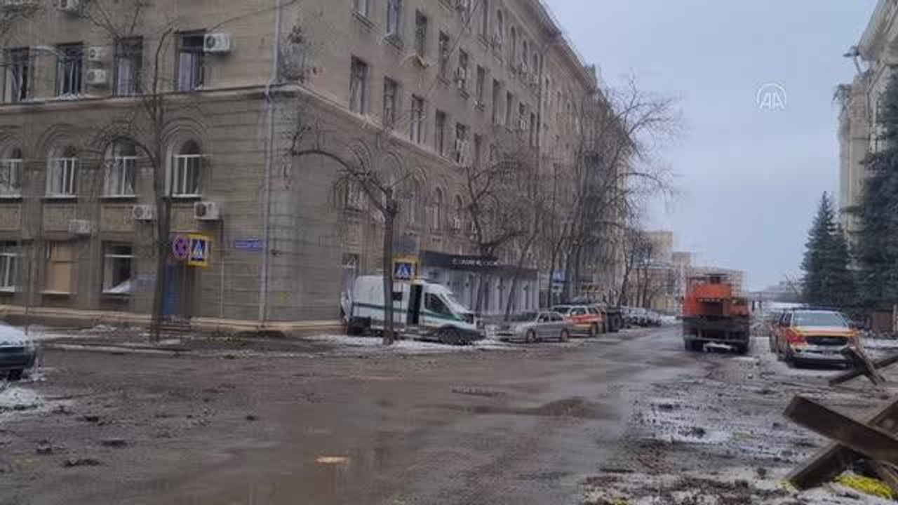 Rusya saldırısı altındaki Harkiv kentinde binalar ağır hasar gördü
