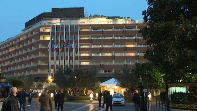 Представители США и КНР провели переговоры в Риме