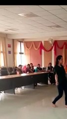 इस लड़की का dance देखो || ऐसा dance नहीं देखा होगा || Super Dance