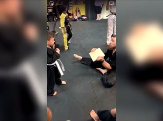 #Bualan 12 Julai: Anjing halau beruang