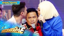 Vice and Vhong give Ogie a kiss and a tight hug | It's Showtime