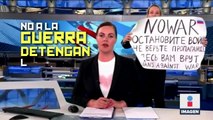 Mujer irrumpe en programa de televisión en Rusia para protestar contra invasión a Ucrania