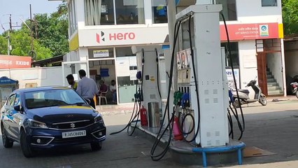 नौ राज्यों ने पेट्रोल-डीजल पर जनता को नहीं दी कोई राहत