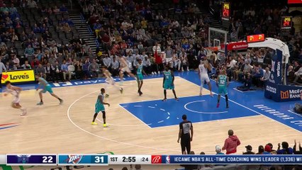 Dunk of the Night: Darius Bazley