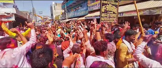 Tải video: खाटूश्यामजी मेले का समापन आज:  बाबा श्याम को चढ़ा सूरजगढ़ का निशान, जगह जगह लगा लंबा जाम