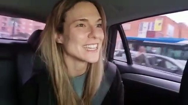 Nikki García, la actriz que pone voz al GPS de Google Maps
