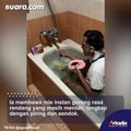 Viral Cowok Berendam Sambil Masak Mie di Bathtub, 'Pecinta Mie Auto Puasa'