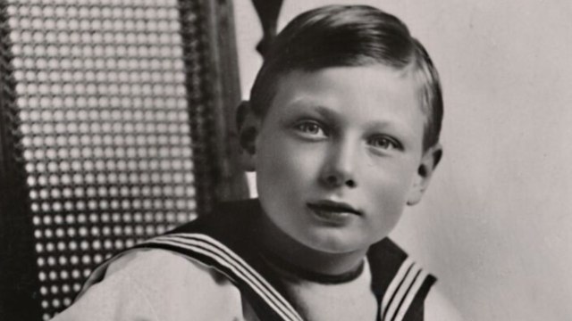 GALA VIDEO - Mystères du gotha : qui est John d'Angleterre, l'oncle disparu de la reine Elizabeth ?