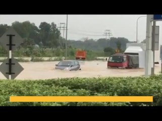 #Bualan 24 Julai: Myvi harungi banjir seperti juara