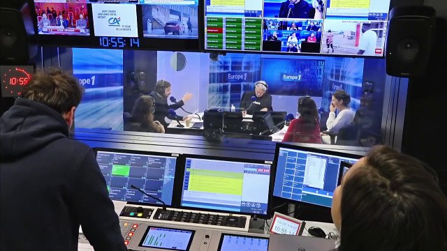 Les stories de Michel Drucker, Arielle Dombasle, Dominique Besnehard, Fabrice Éboué et Yann Barthès