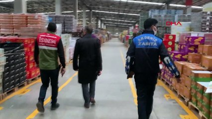 Stokçuluğa karşı denetim devam ediyor! Zincir marketin deposundan bakın neler çıktı