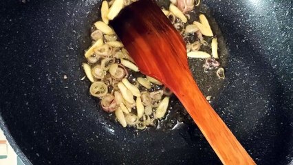 Cassava Leaf White Curry Recipe _ Gulai Putih Daun Pucuk Ubi ( Resep Mama)