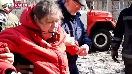 Harkiv'e yoğun bombardırman: Yerleşim yerleri hedef alındı